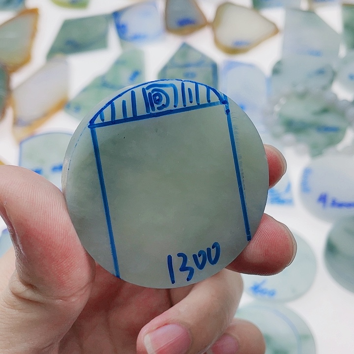 定制翡翠未镶嵌小**提定制