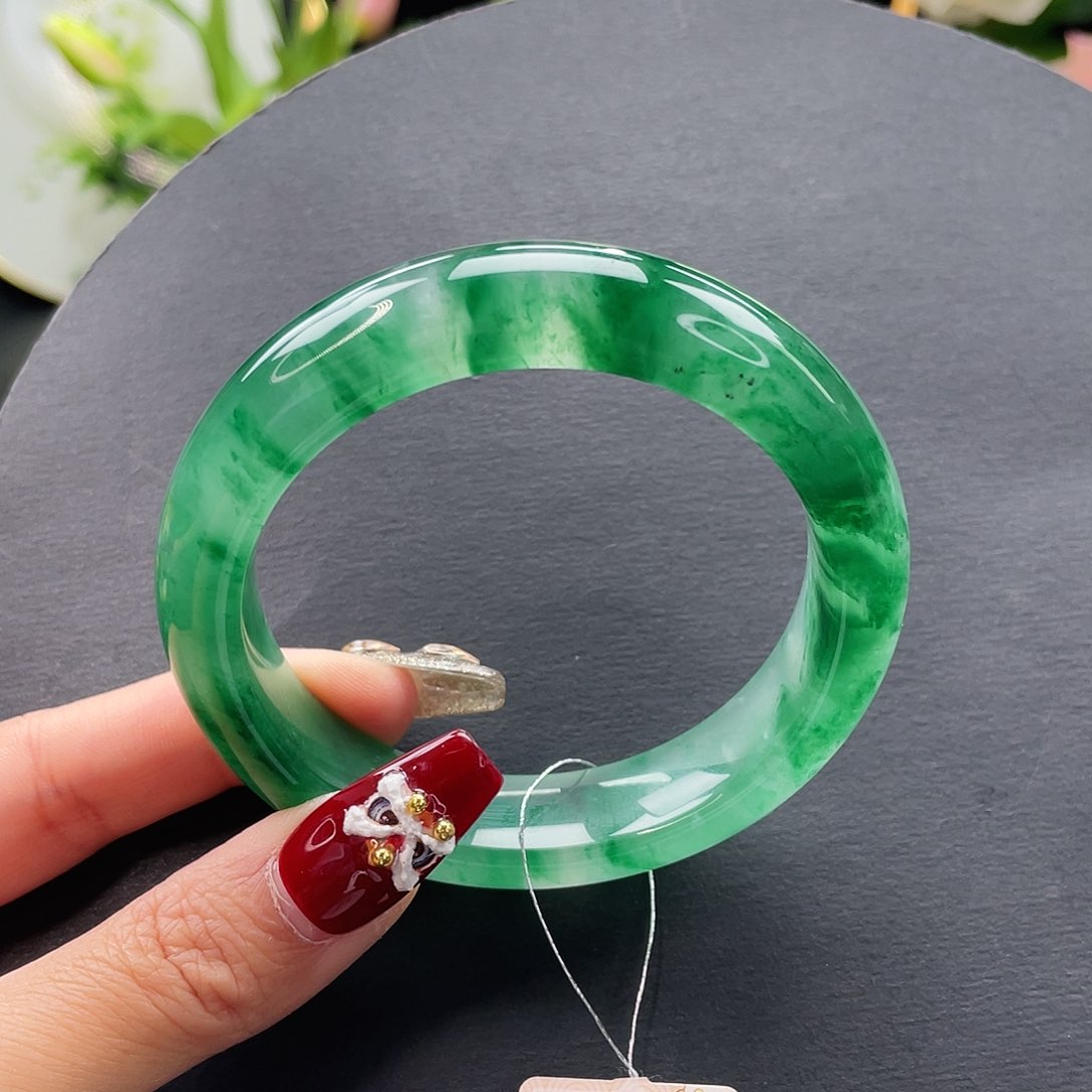 石英质玉手镯未镶嵌59.5