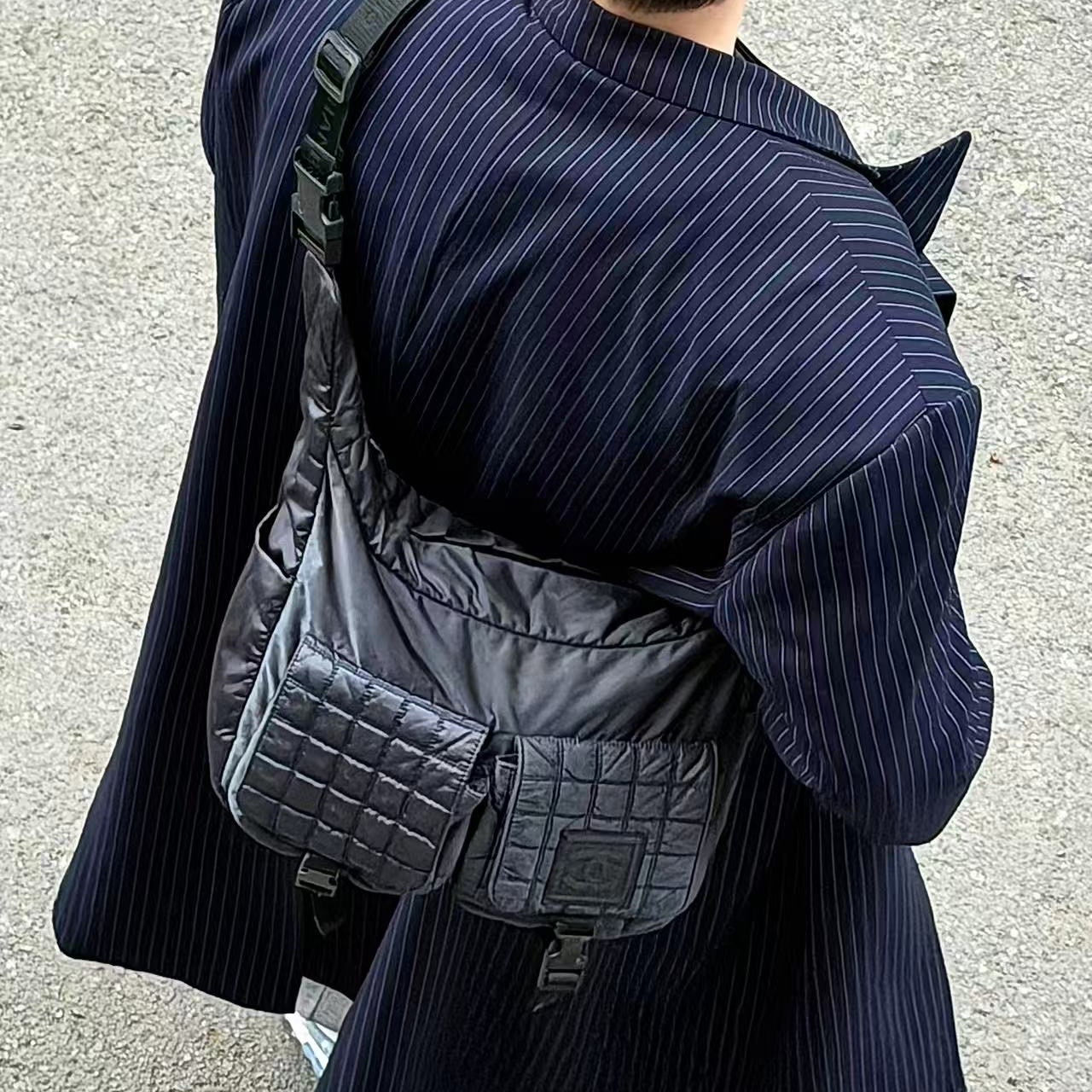 95新 Chanel/香奈儿 男包hobo 藏蓝色运动方标系列单肩斜挎包