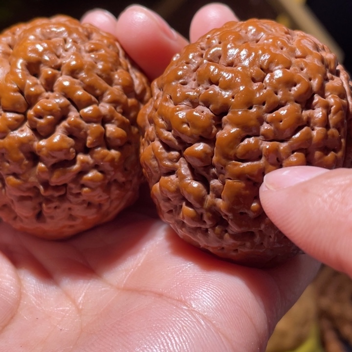 桃核把件三瓣金刚菩提43
