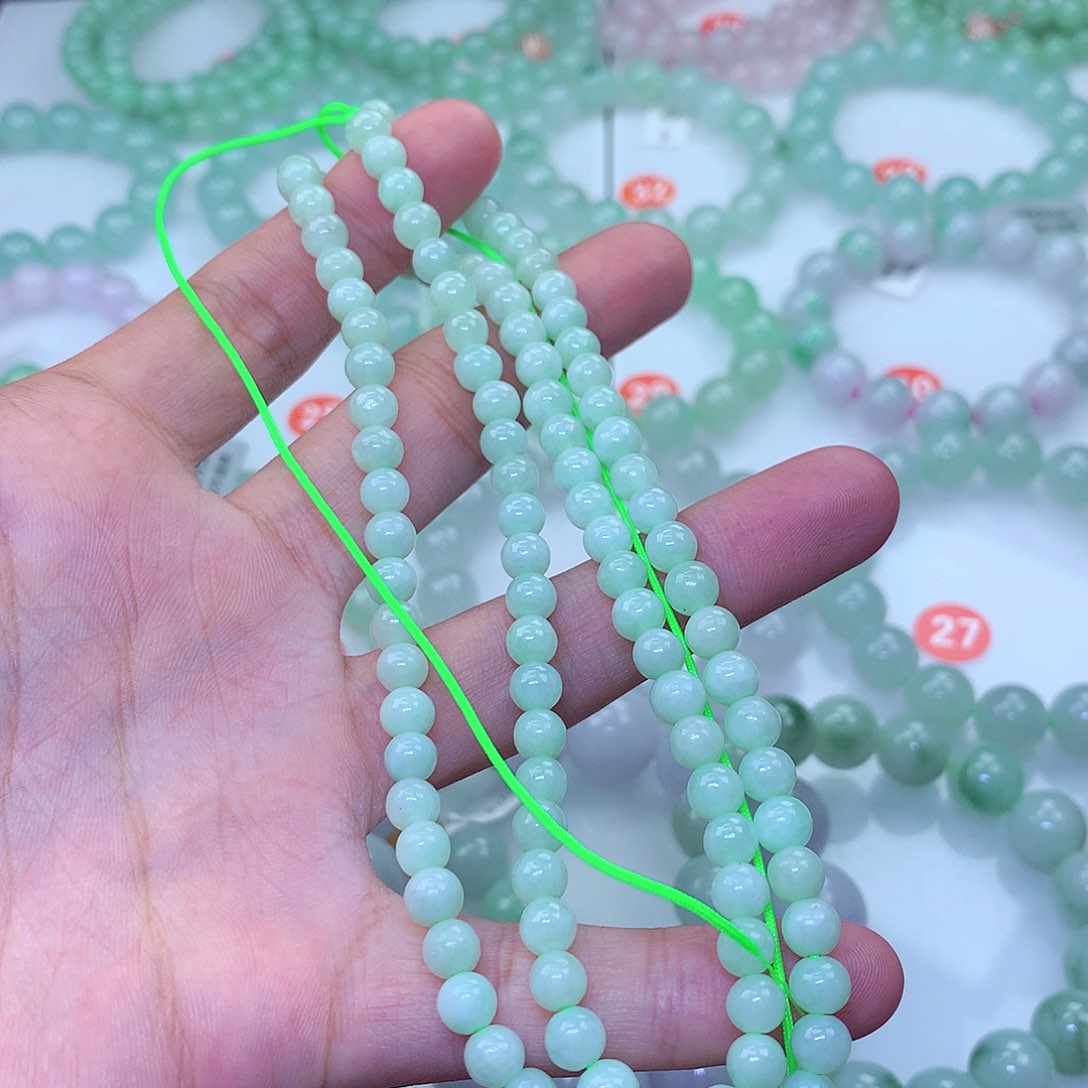 翡翠未镶嵌毛衣链