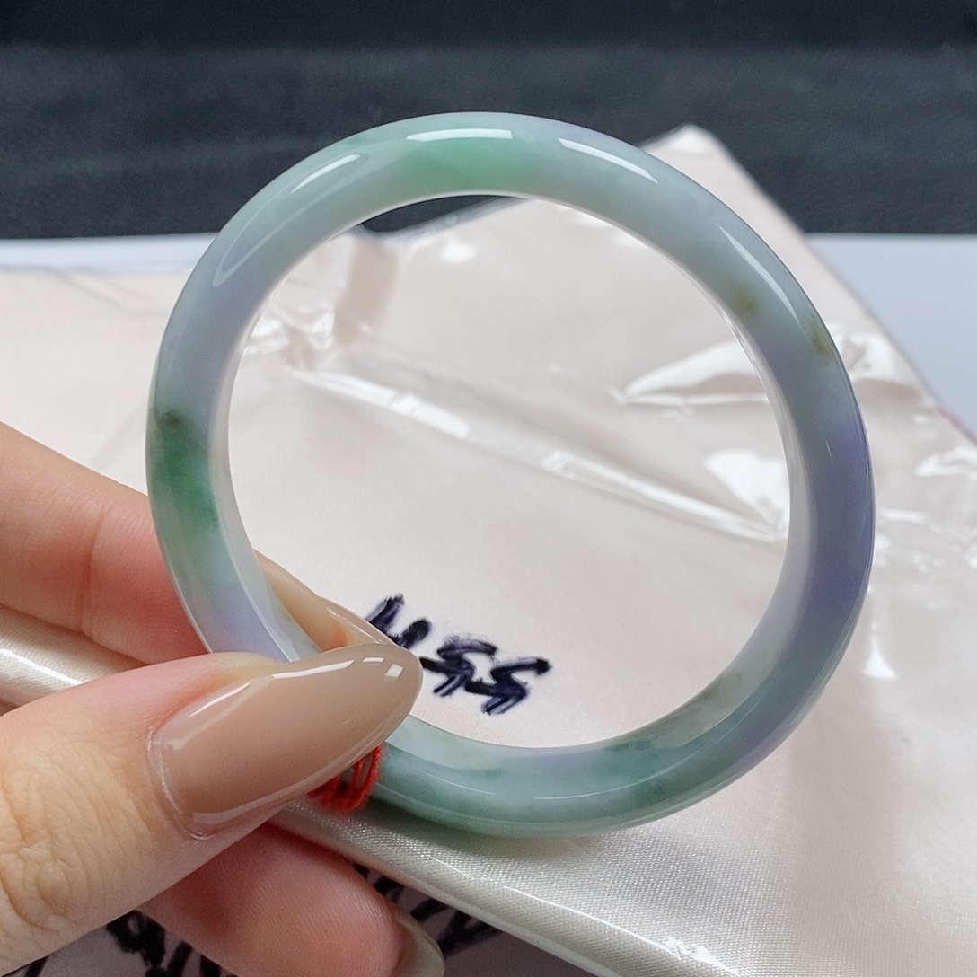 【闪购商品】翡翠手镯（贵妃镯）未镶嵌359号