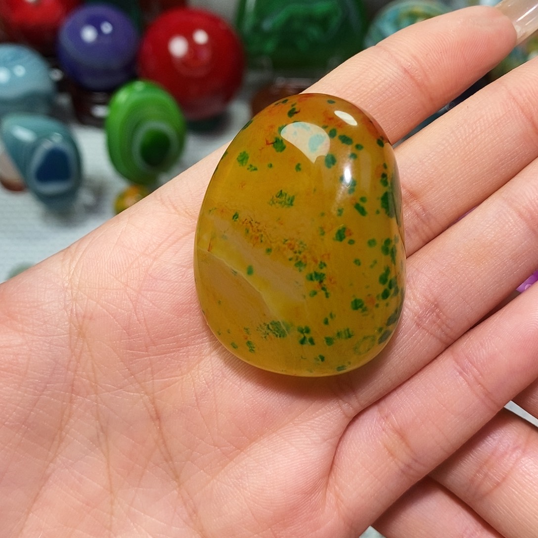 石***布玛瑙/玉髓未镶嵌珠宝奇石