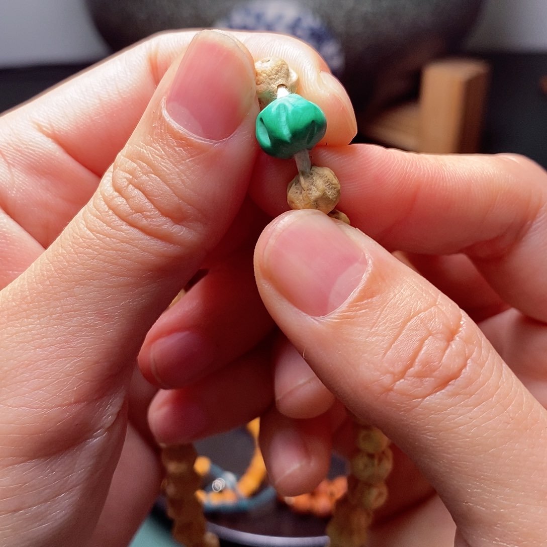 柏香籽/百香籽吊坠66莲花