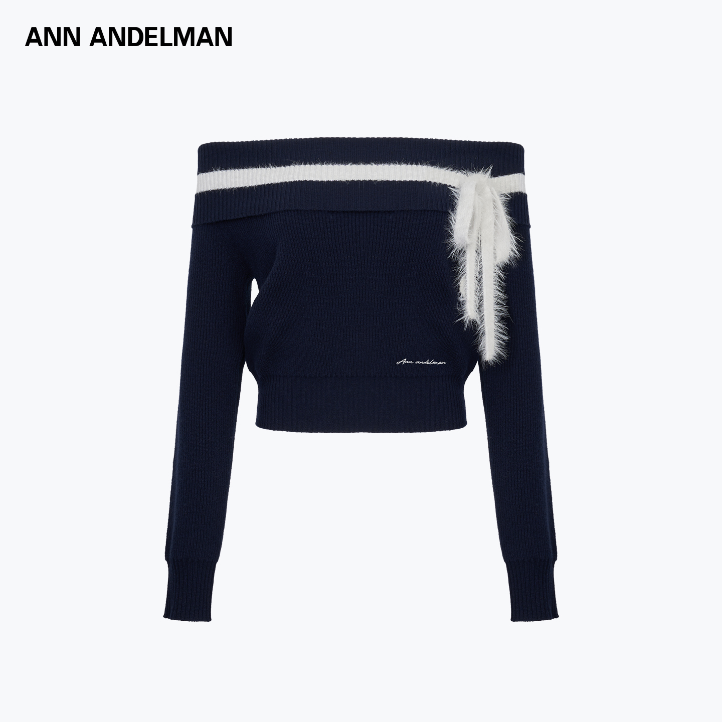 ANN ANDELMAN 25秋冬 时尚设计蝴蝶结一字领毛衣