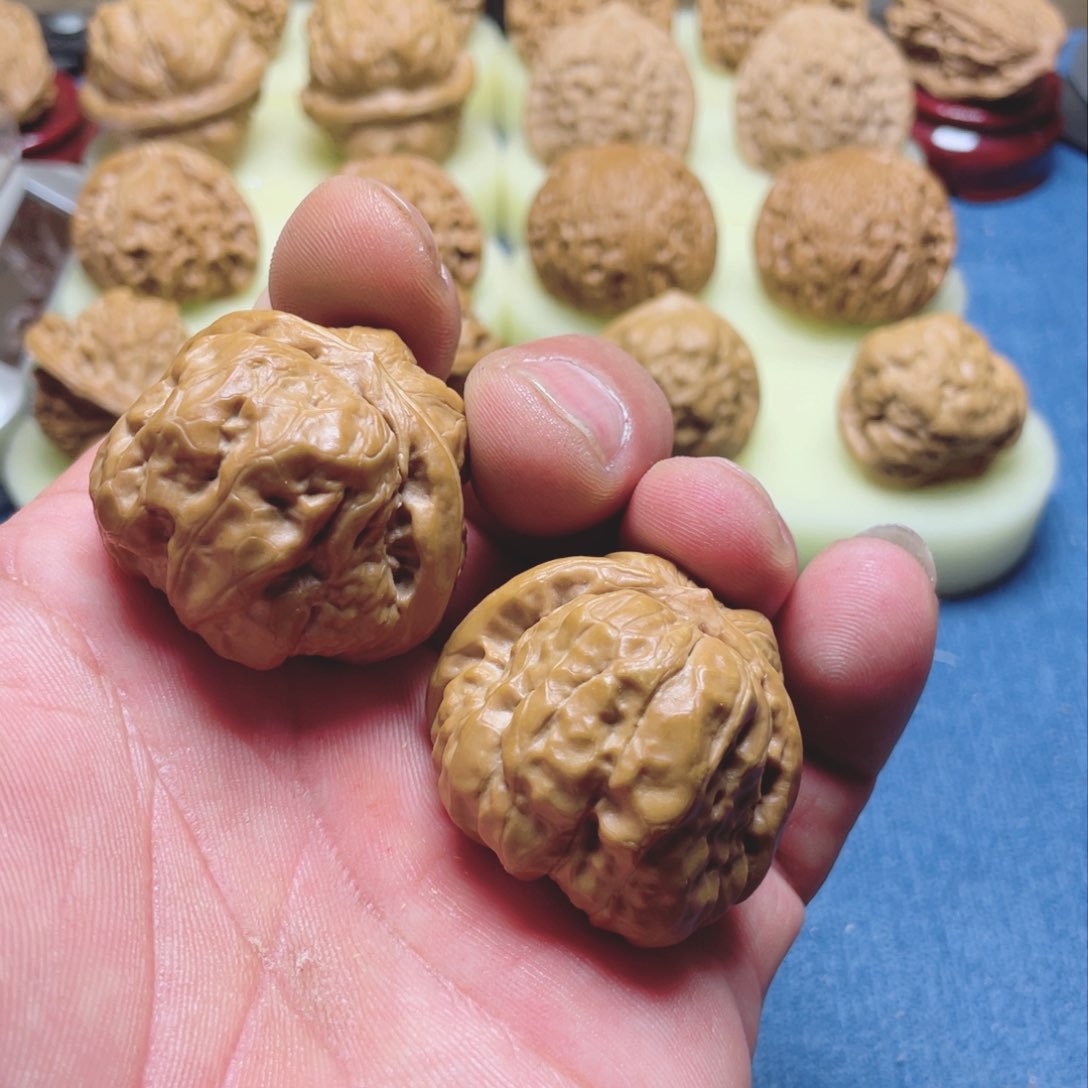 文玩核桃把件蛤蟆头