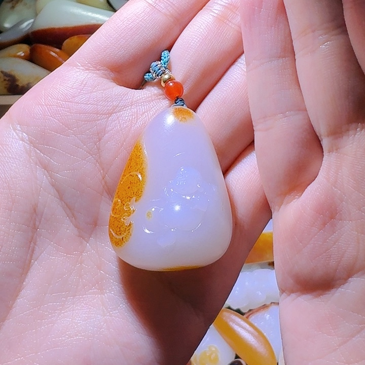 和田玉挂件未镶嵌