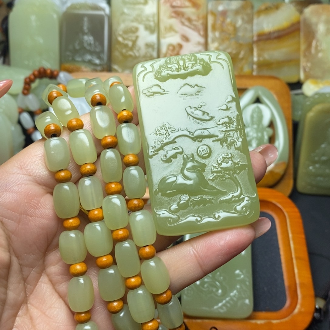 盆景石方解石生肖狗