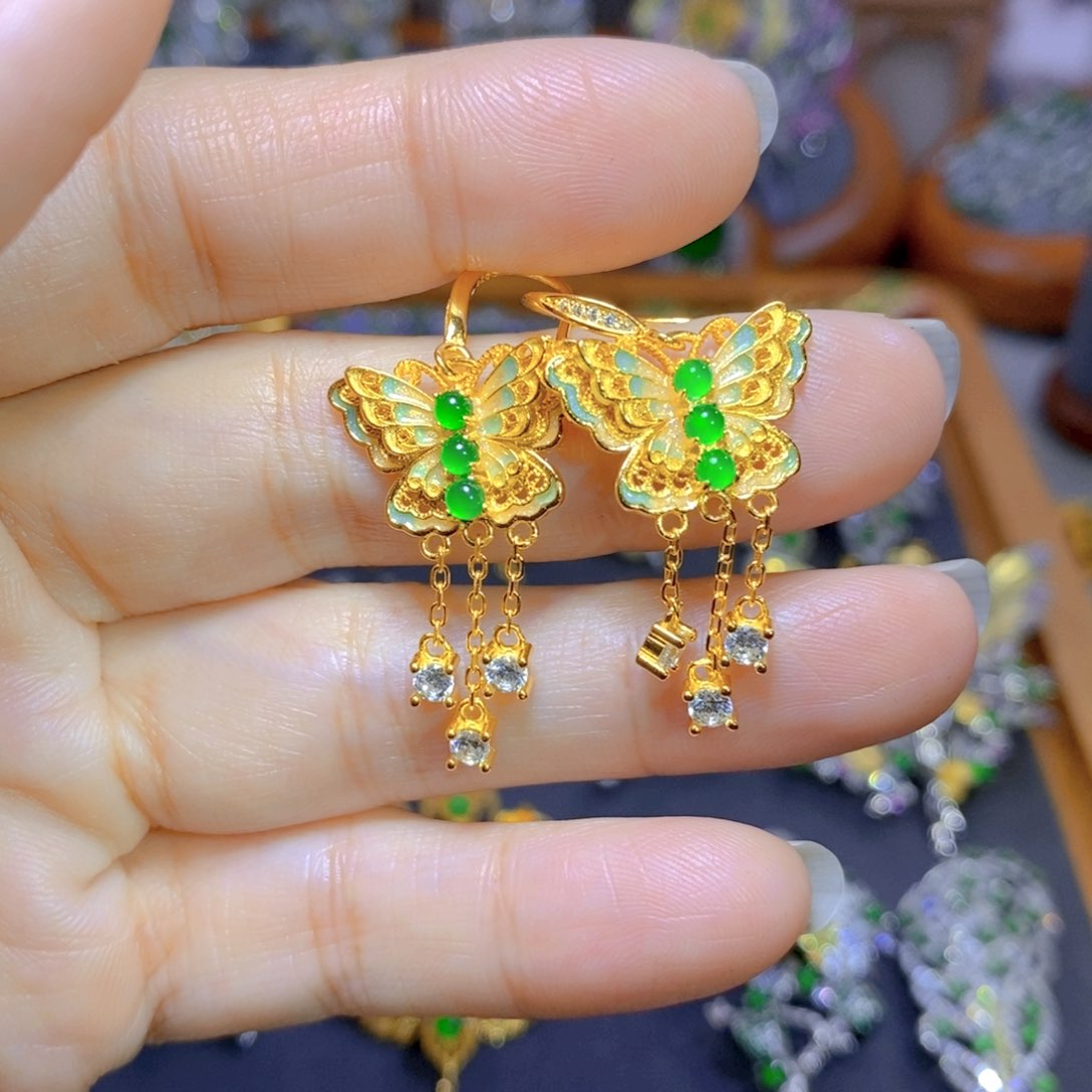 翡翠颈饰银S925镶嵌天然翡翠