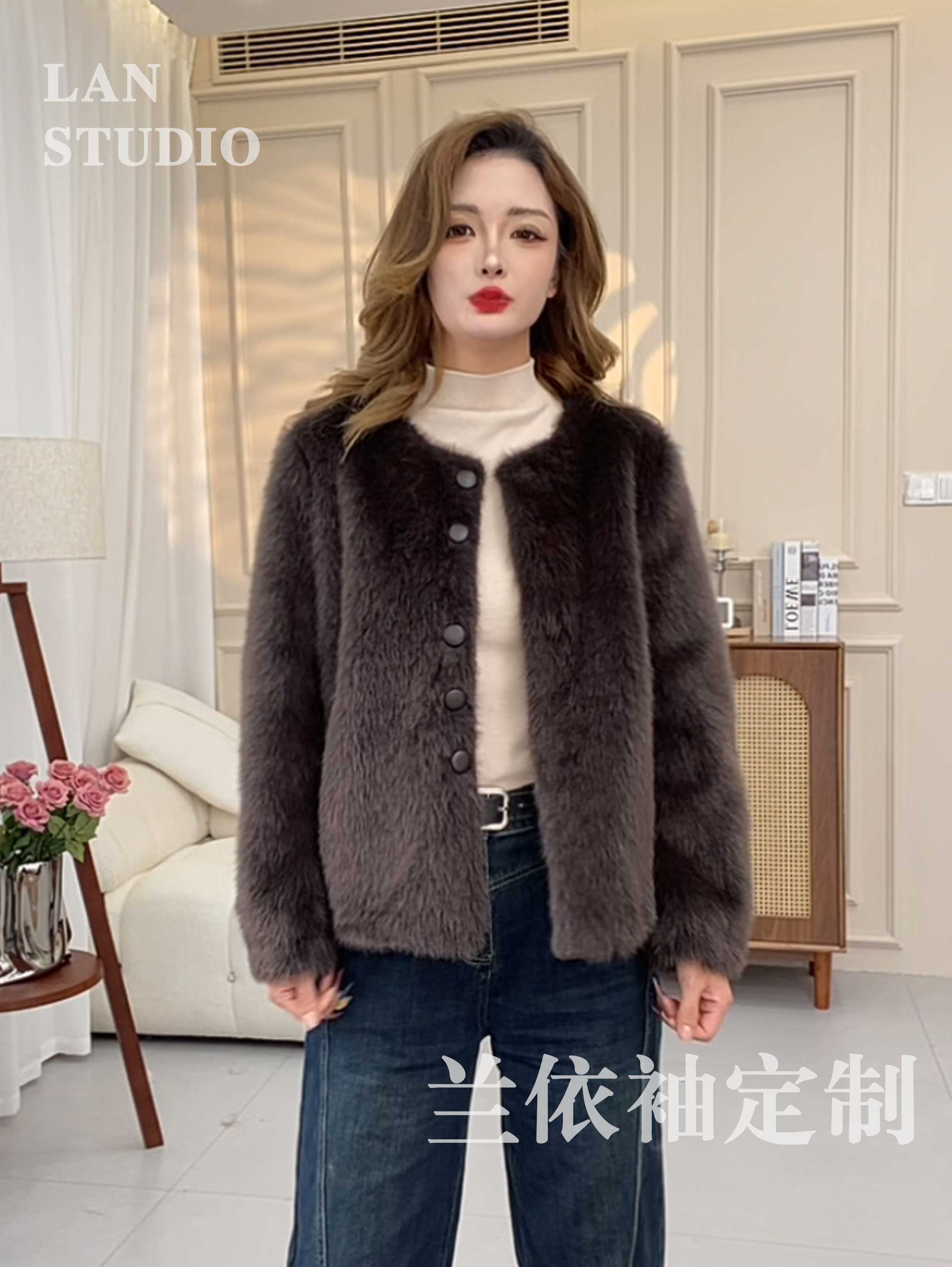 新款【简约贵气】高级质感深色小香风冬季女士宽松一体韩版时尚外套