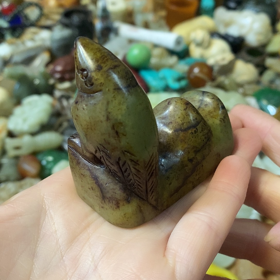 和田玉（糖玉）未镶嵌挂件