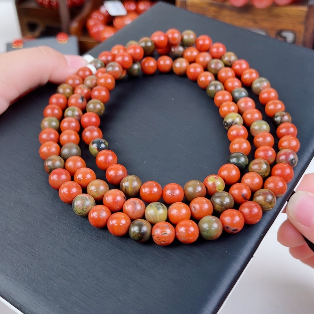 南红玛瑙未镶嵌大山包收藏级多圈8mm蝶