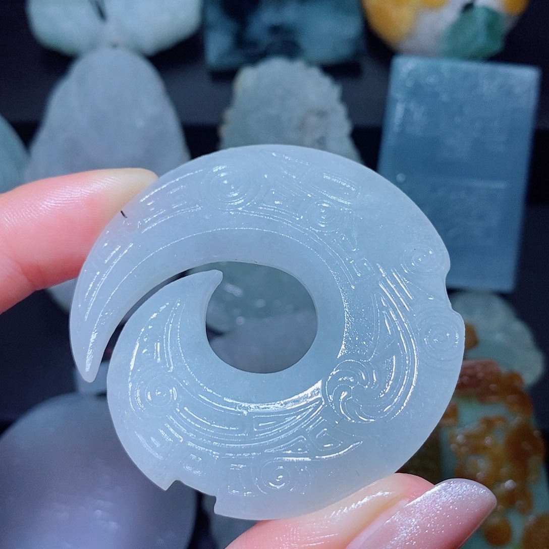 定制翡翠未镶嵌翡翠