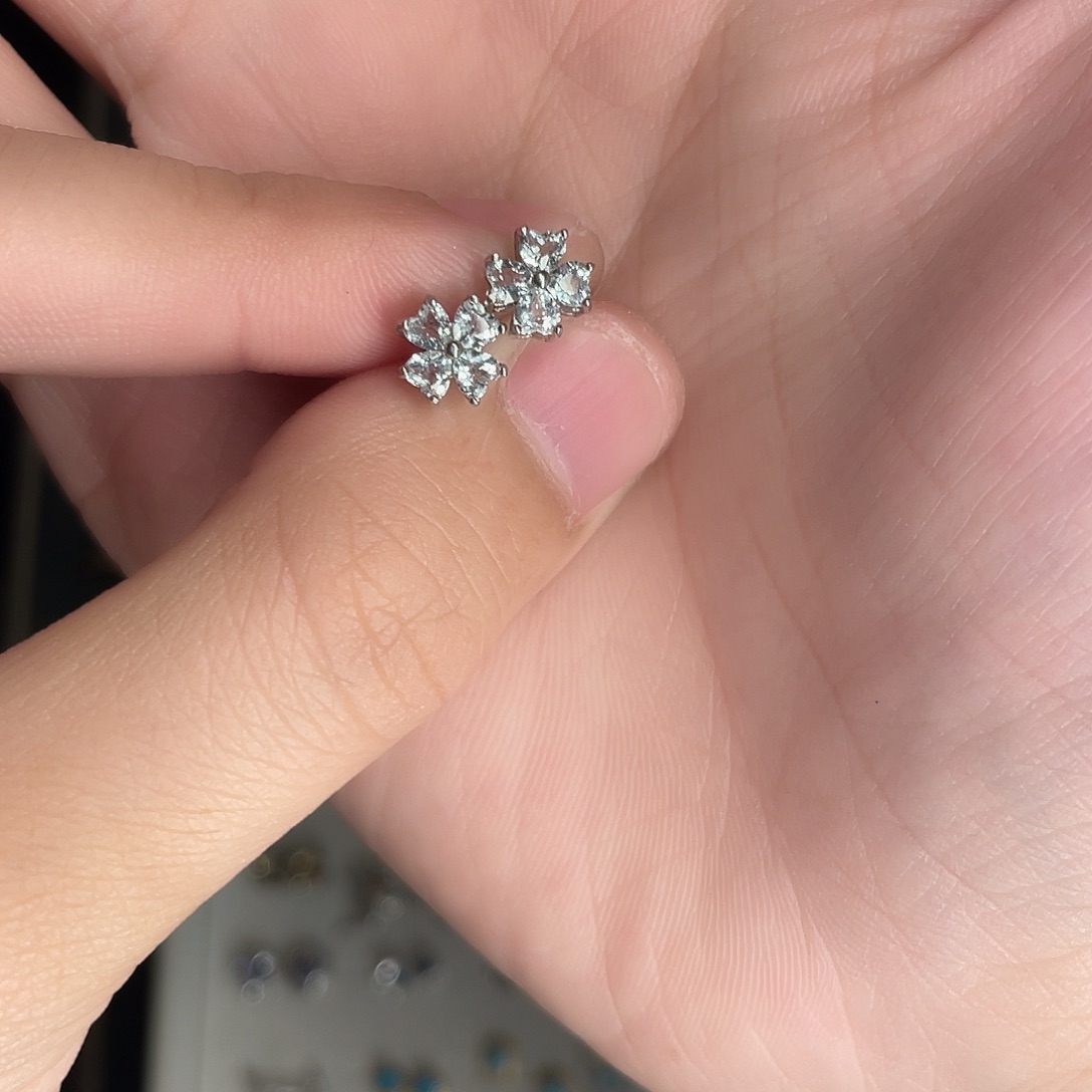 海蓝宝石耳钉银S925镶嵌