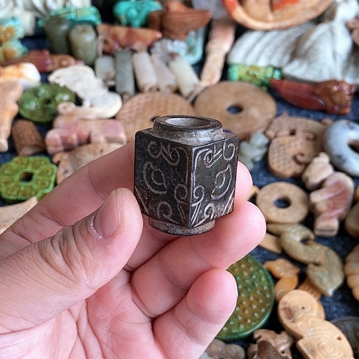 和田玉未镶嵌颈饰161