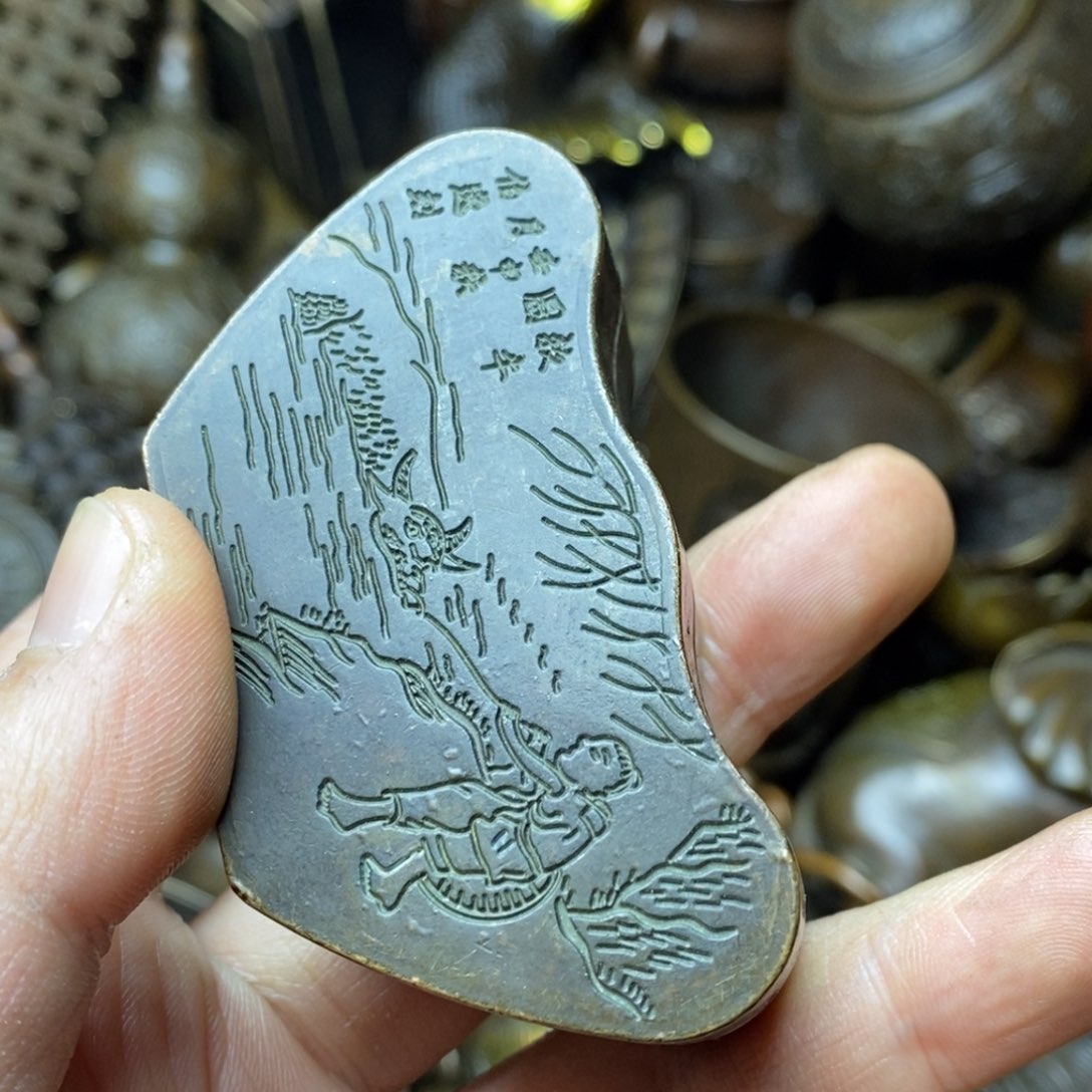 精美铜器，做工精致