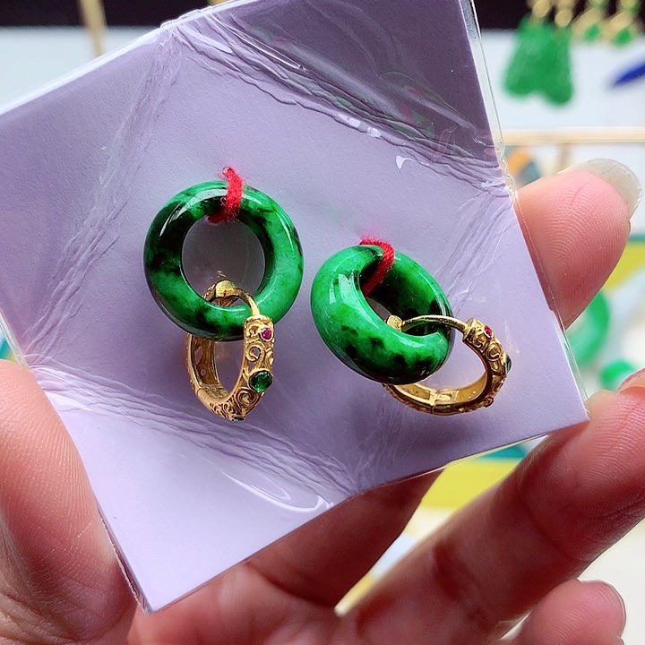 翡翠颈饰银S925镶嵌翡翠