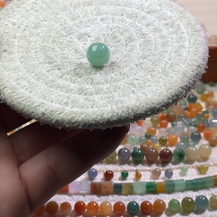 翡翠散珠未镶嵌定制翡翠卡11.2