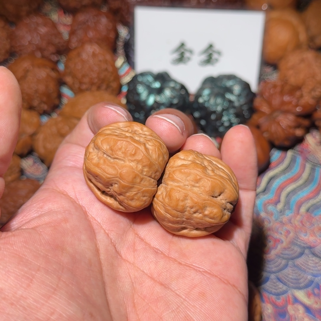 把件文玩核桃1782玉蟾，尺寸31 34 28