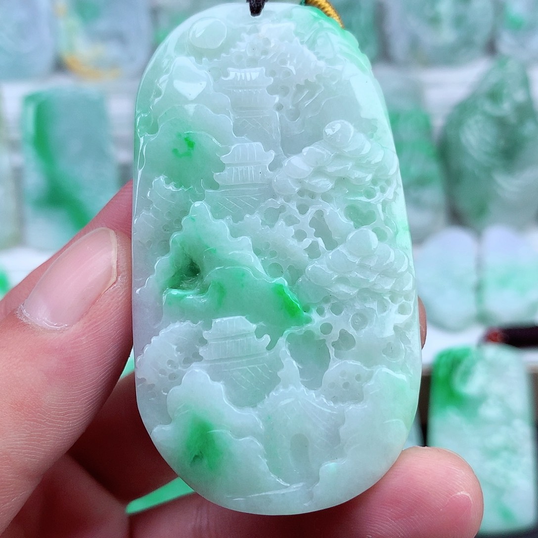 翡翠未镶嵌颈饰翡翠吊坠