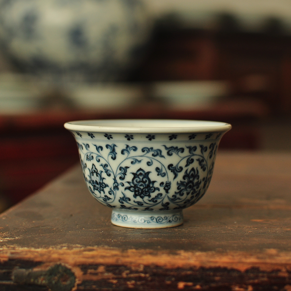 顽古景德镇手工手绘仿明永乐缠枝莲压手杯1:1复刻双狮花心鸳鸯