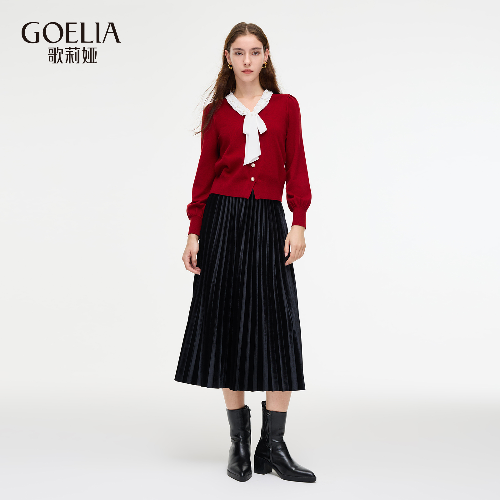 歌莉娅 冬季新品  飘带领天丝莱赛尔套装 1ECLAF820