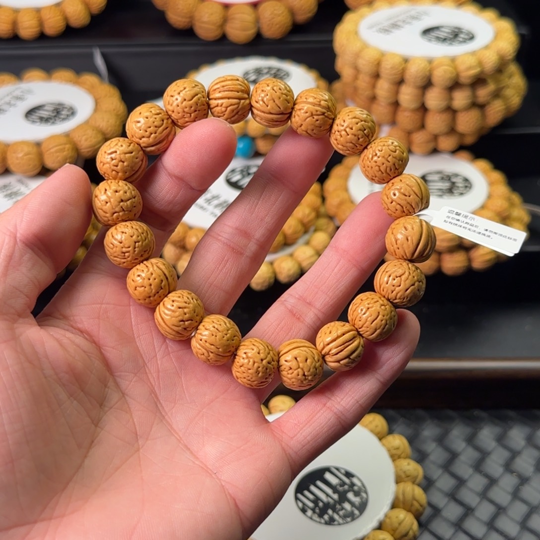 吃***睡手串桃核精品金丹