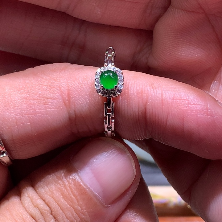 翡翠未镶嵌颈饰/炸/高危 戒指