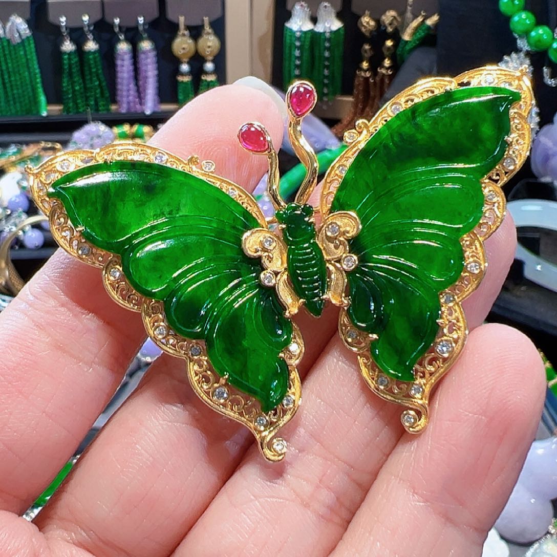 翡翠颈饰18K金镶嵌签收后24小时鉴赏期