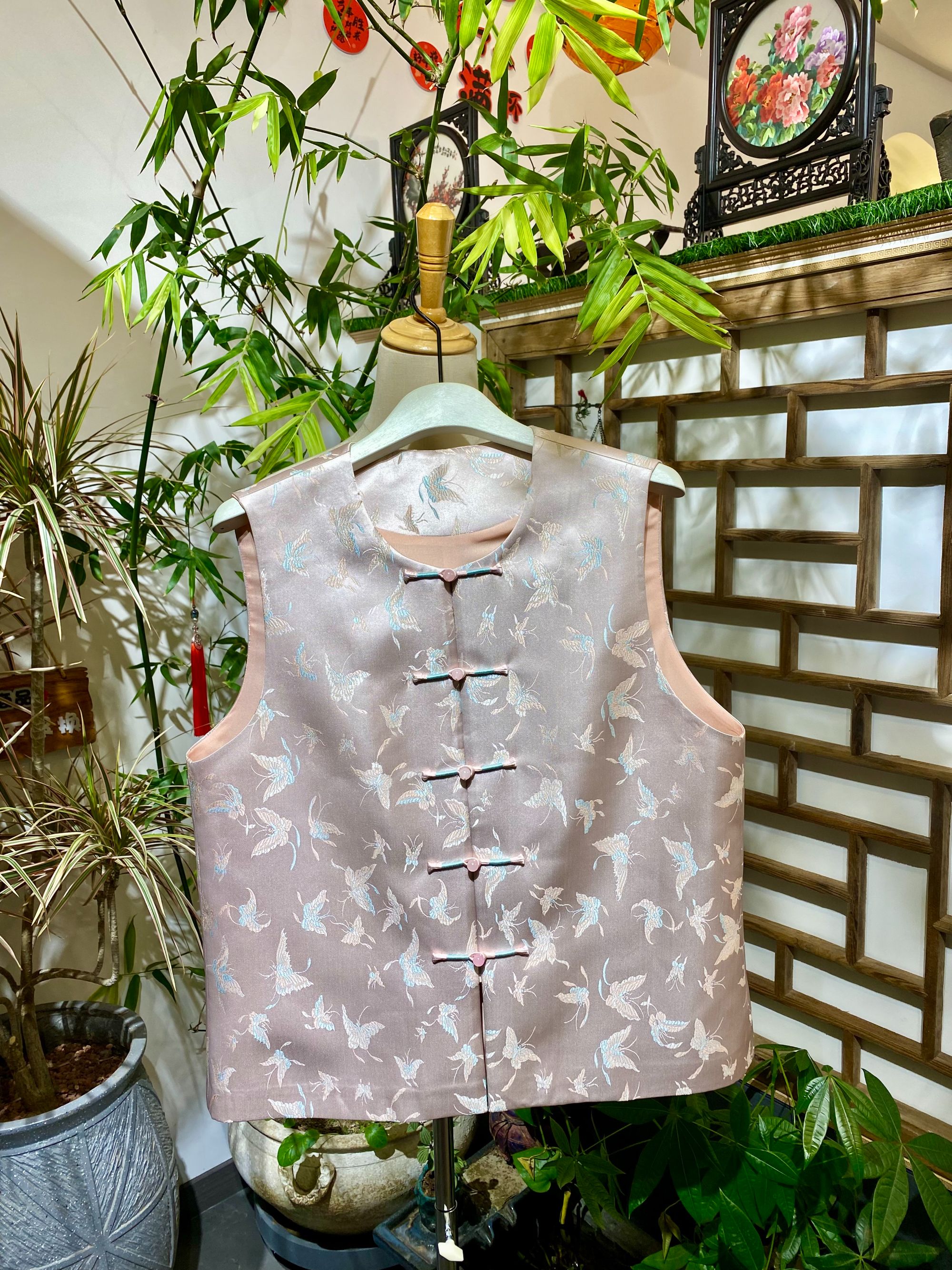 女士国风气质清新淡粉色蝴蝶马甲