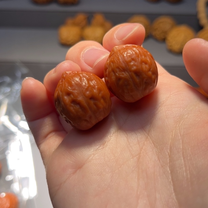 文玩核桃把件瓷豆豆570