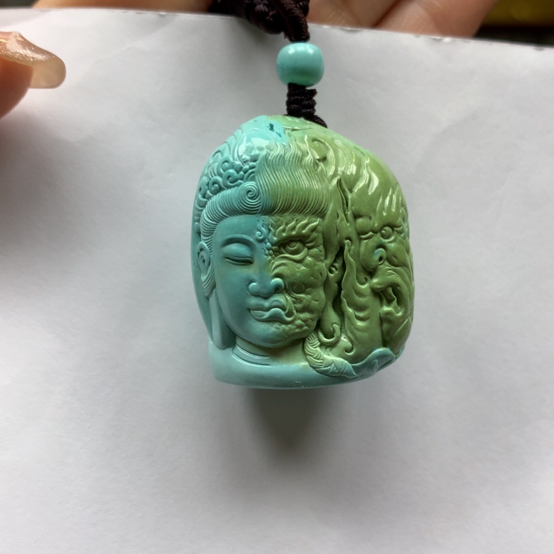 绿松石吊坠未镶嵌