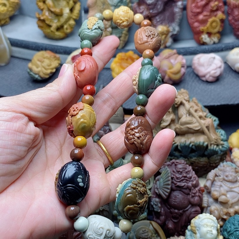 【闪购商品】定制石英质玉吊坠未镶嵌