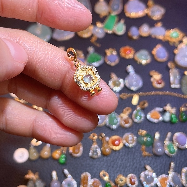 翡翠银S925镶嵌吊坠(不含链)天然翡翠