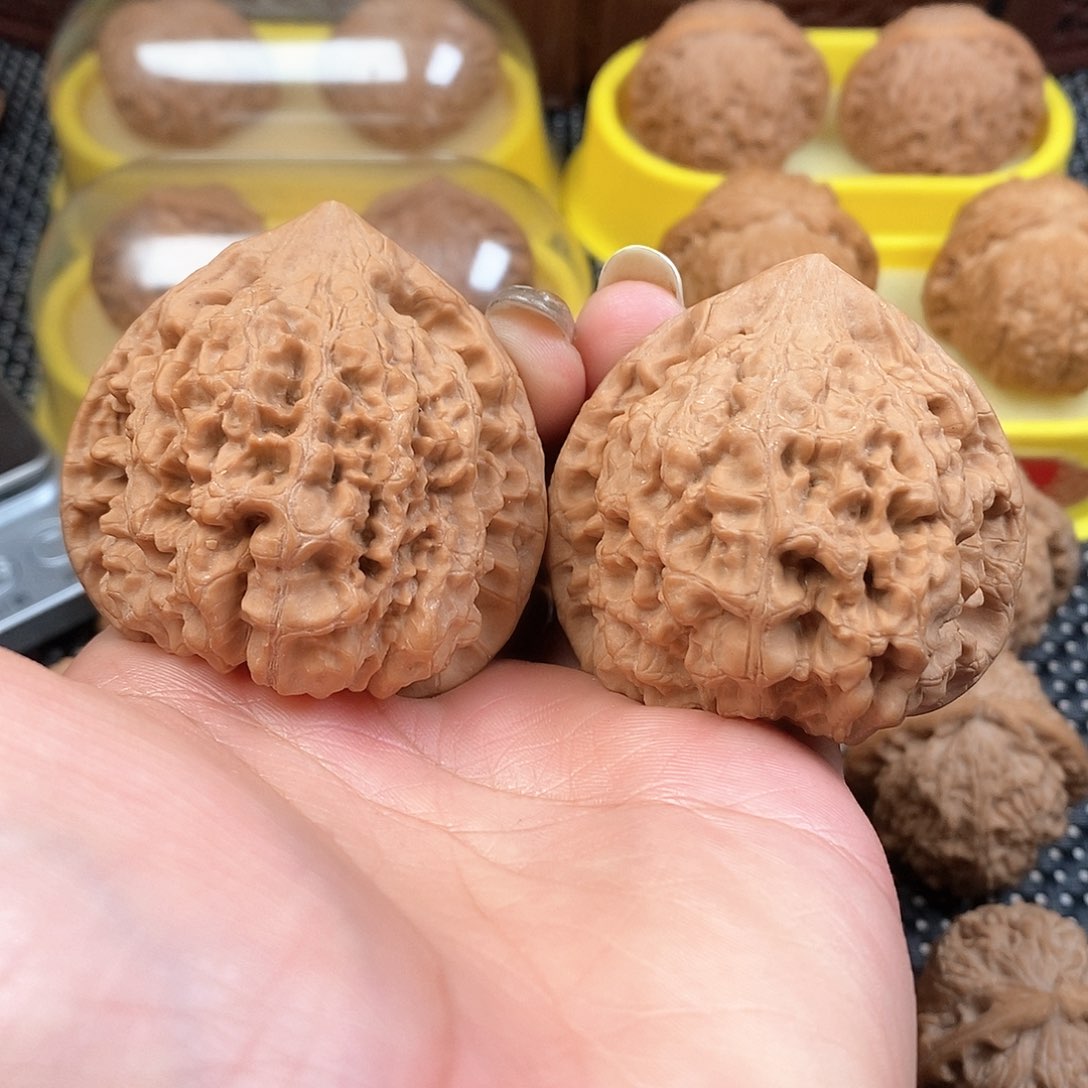 文玩核桃吊坠50尺官帽全品