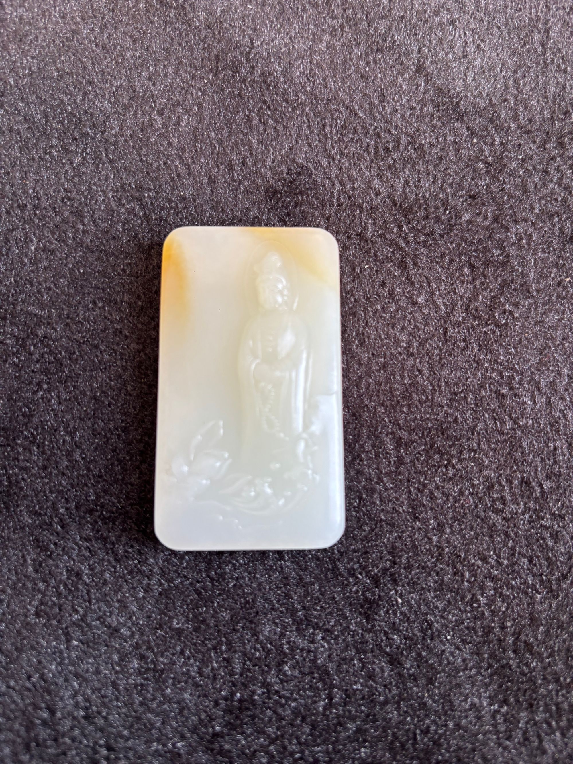 新疆纯手工和田玉糖白观音