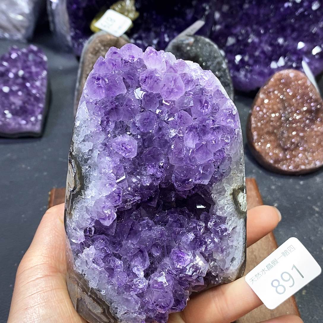 水晶大型摆件（非配饰）未镶嵌