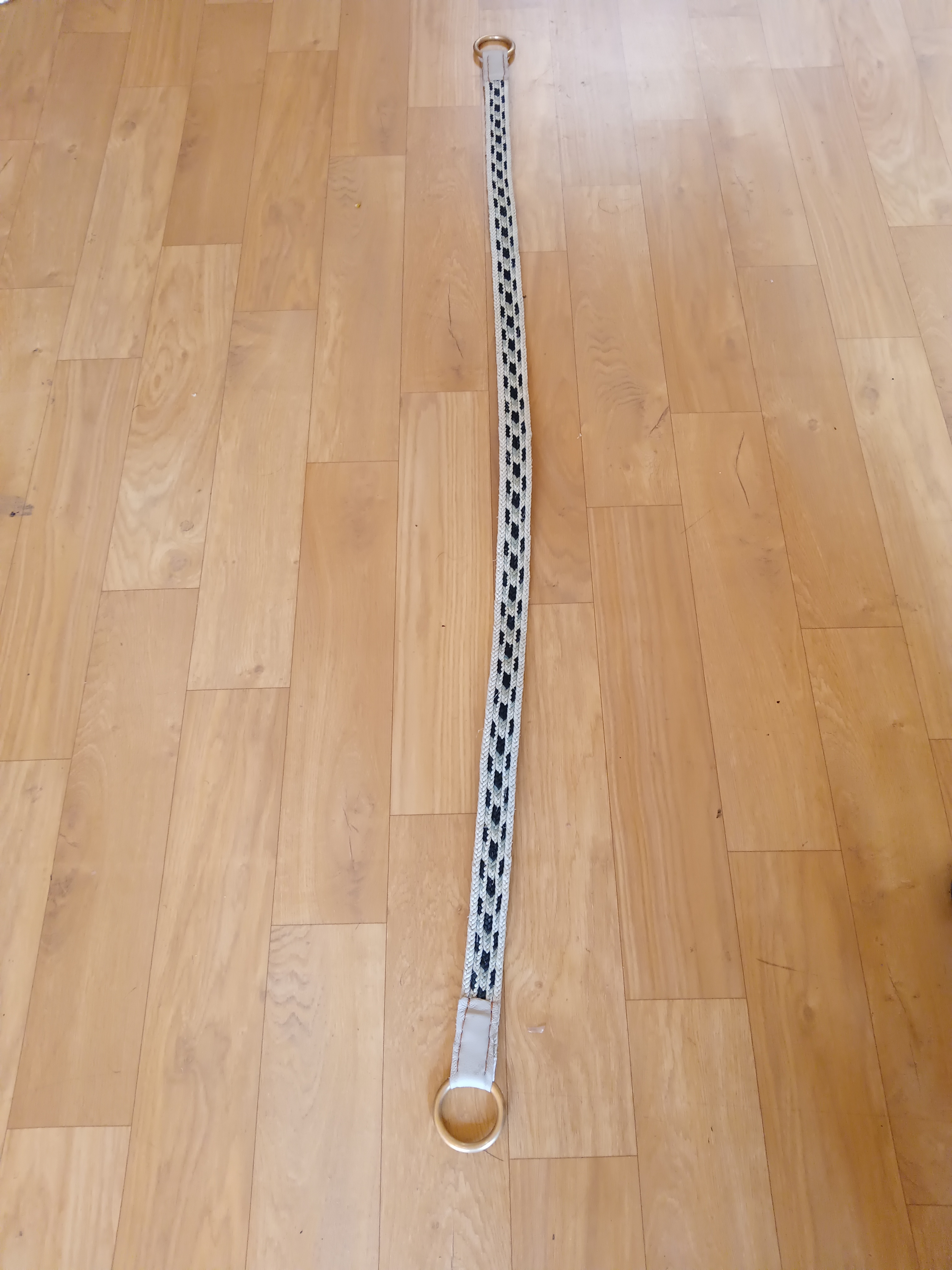  存手工制作坐秋
