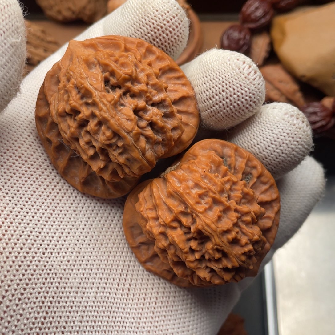 吊坠文玩核桃盘龙纹