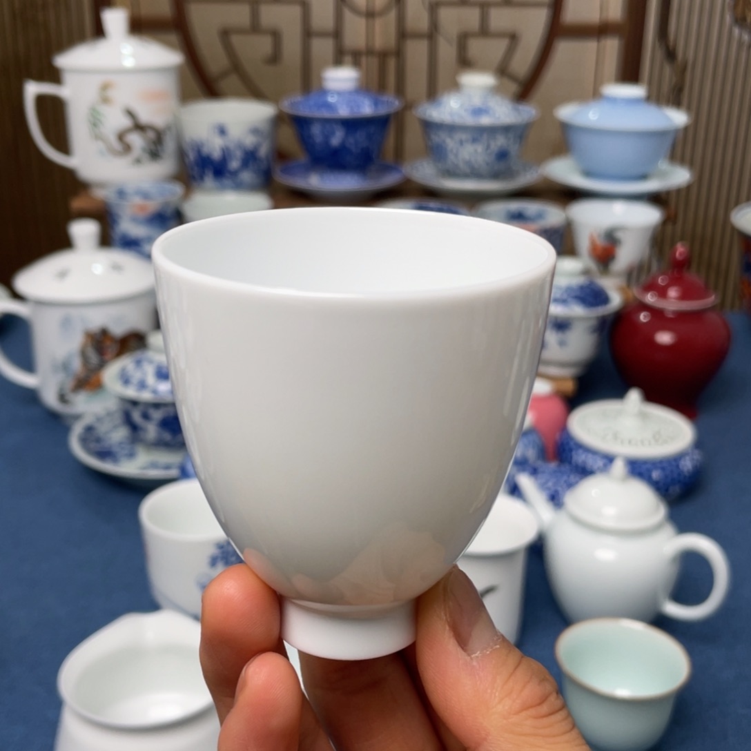 景德镇手工陶瓷茶杯瑕