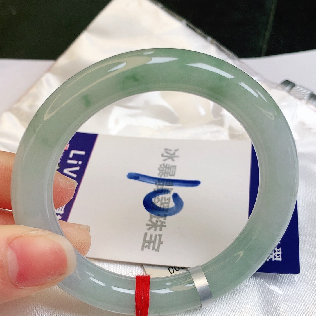 翡翠手镯未镶嵌缅甸天然a货翡翠