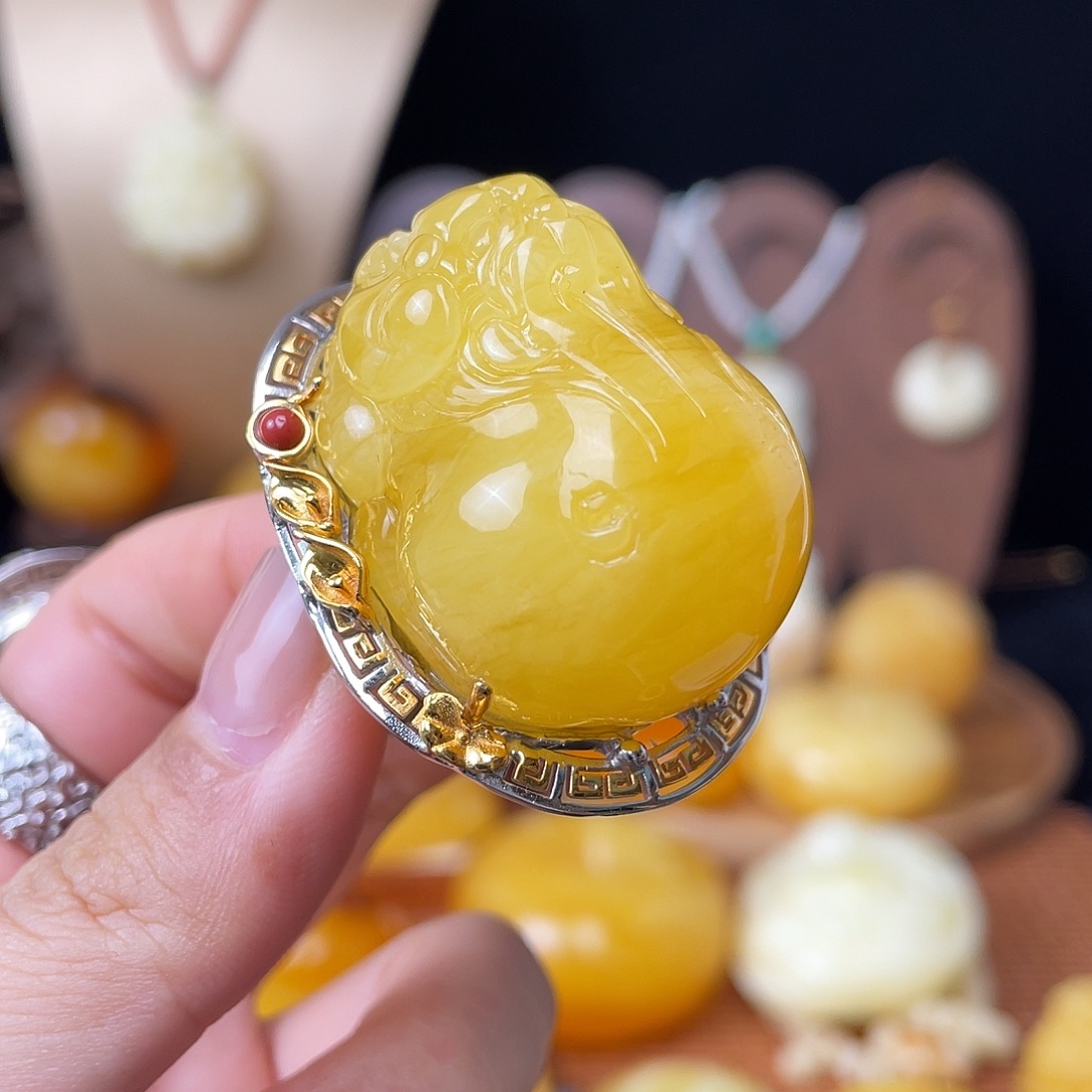 会***笑琥珀银S925镀金镶嵌珠宝奇石