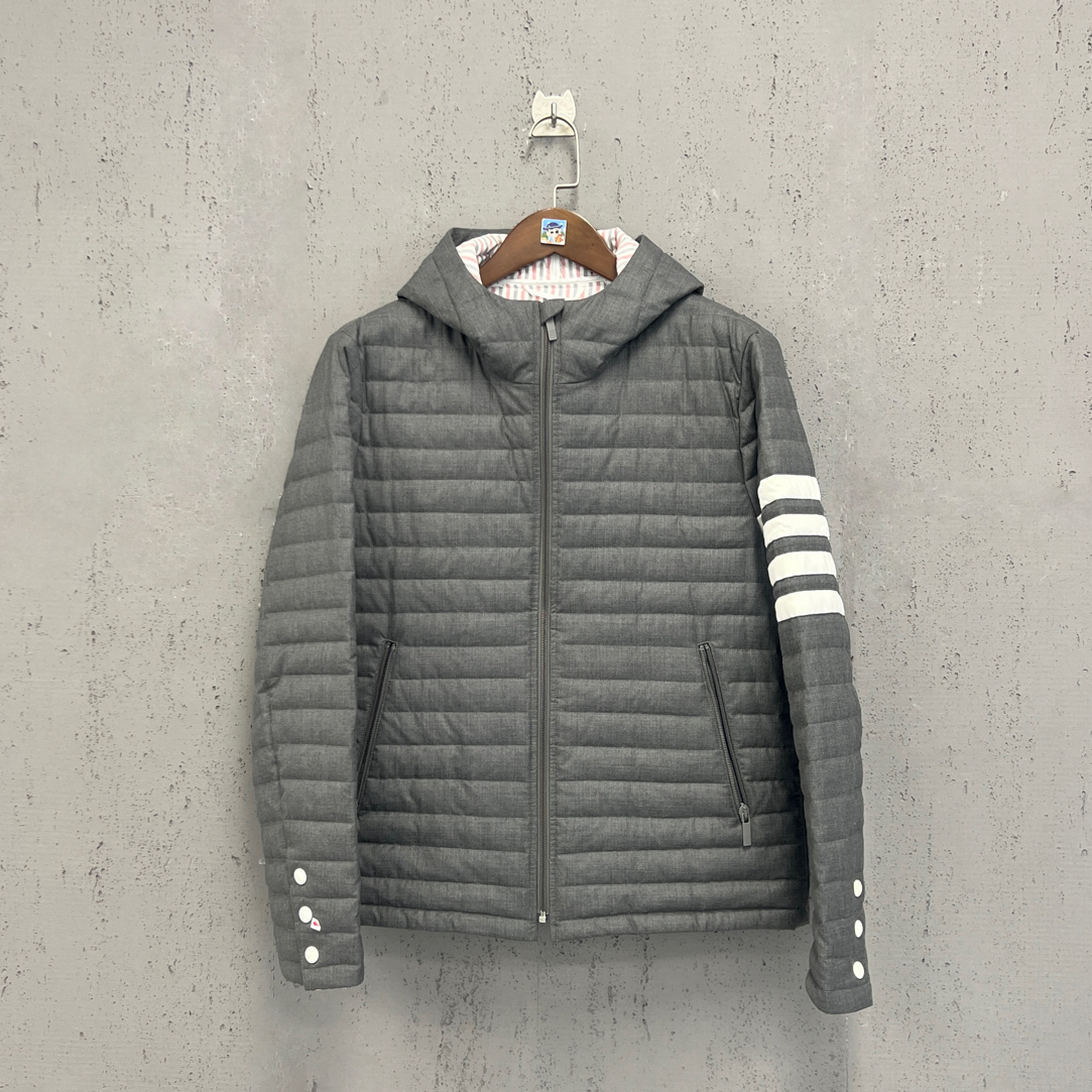 未使用 THOMBROWNE tb灰色羊毛四道杠薄款羽绒服1码