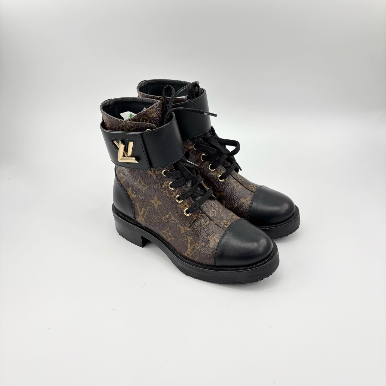 95新 LouisVuitton/路易威登 lv/35码/老花马丁靴/TT0495