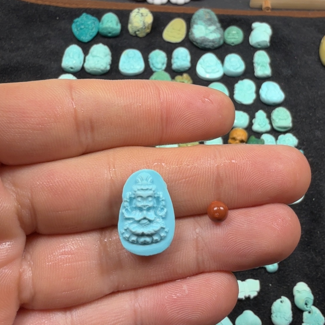 南红玛瑙未镶嵌珠宝奇石