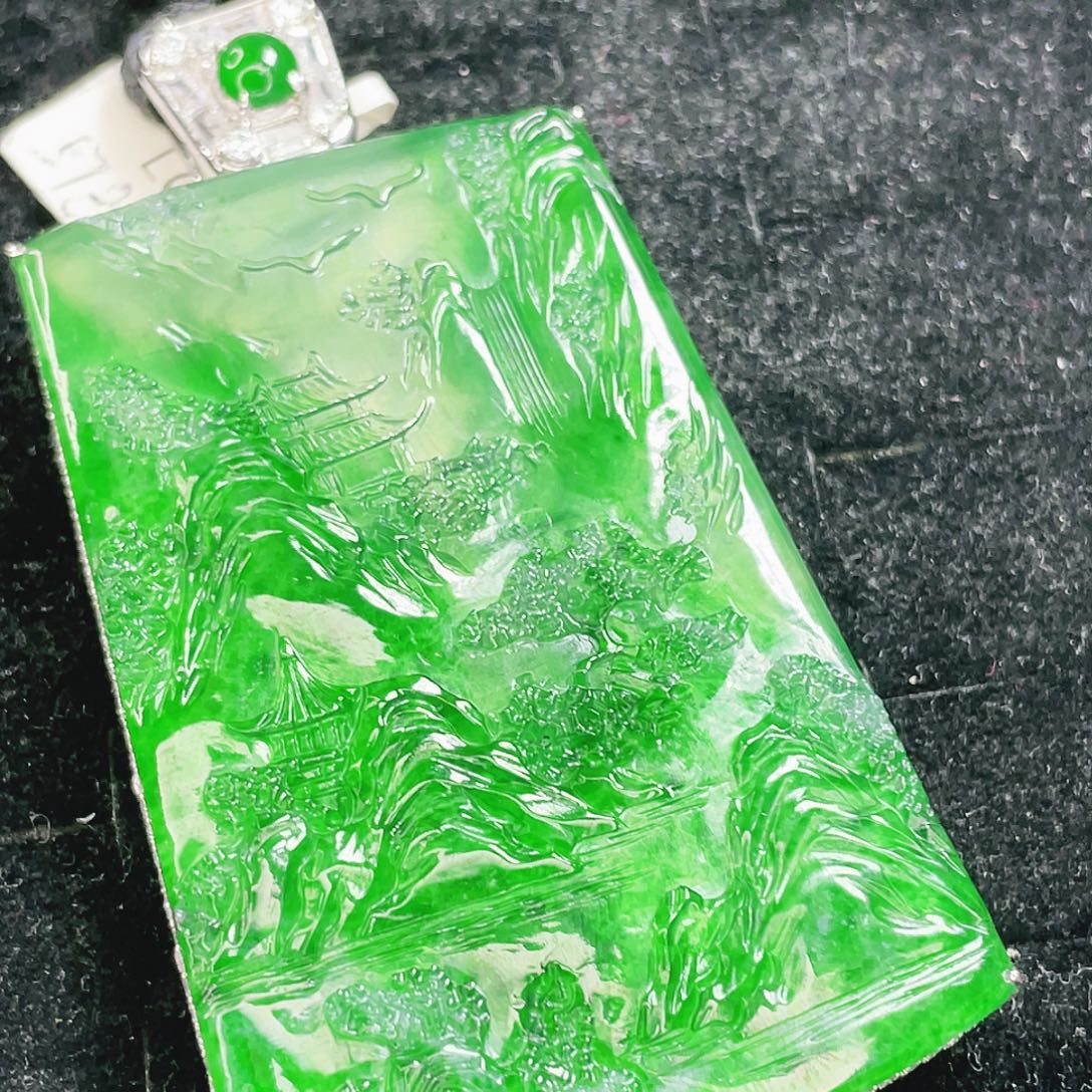 翡翠未镶嵌颈饰30