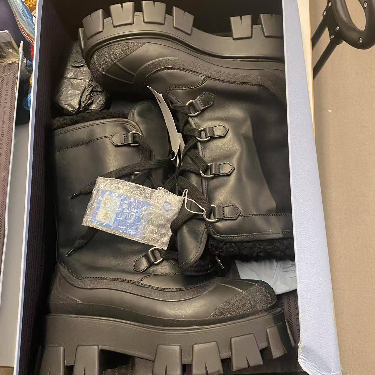 99新 Prada/普拉达 海囤/普拉达/37码/bh92107【鞋靴】