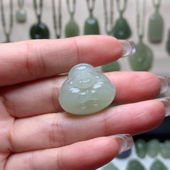 和田玉吊坠未镶嵌