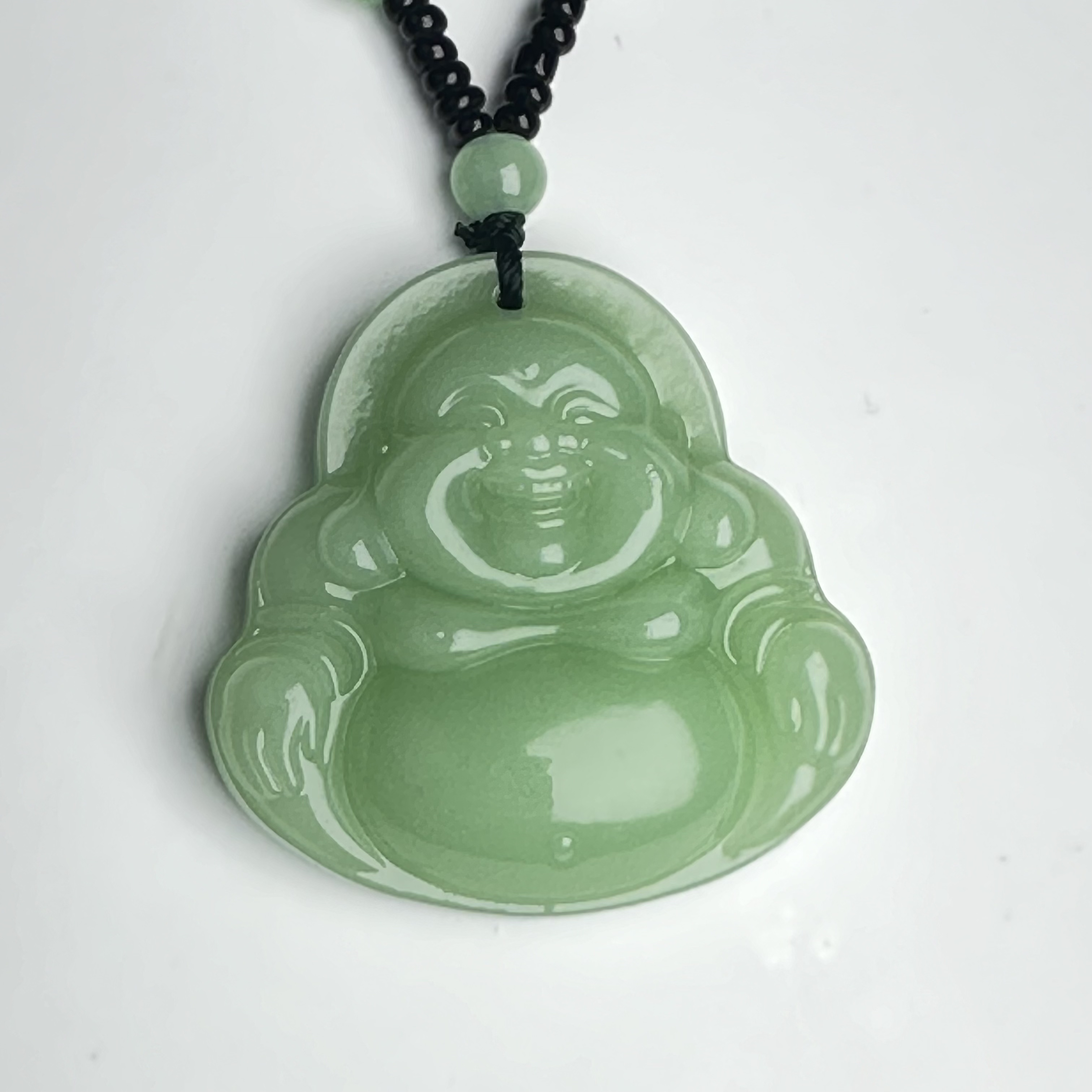 W020东陵玉佛公吊坠 多样性发其一