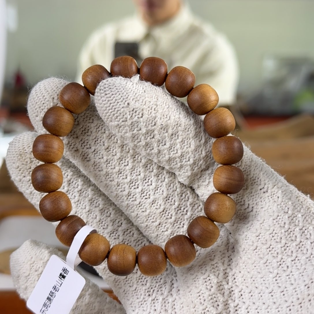 檀香木其他极系列塞勒姆官仓9*10横黑沉焦糖甜奶